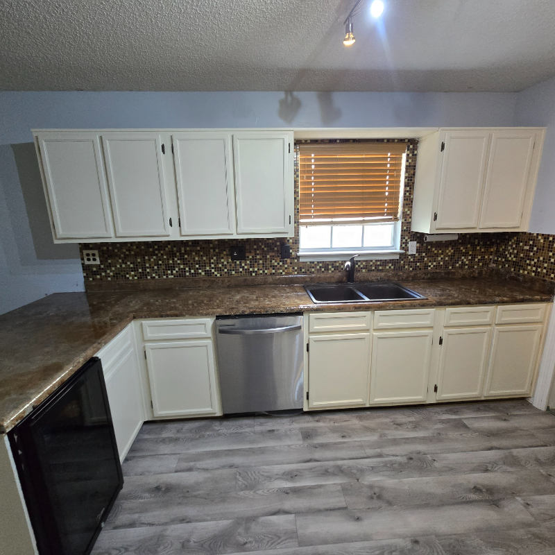 4265 Antioch Rd - Photo 6 of 19