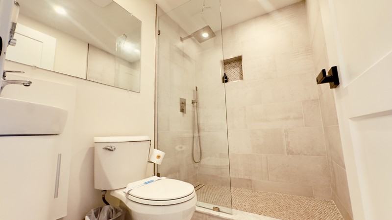 617 Riverview Blvd #2