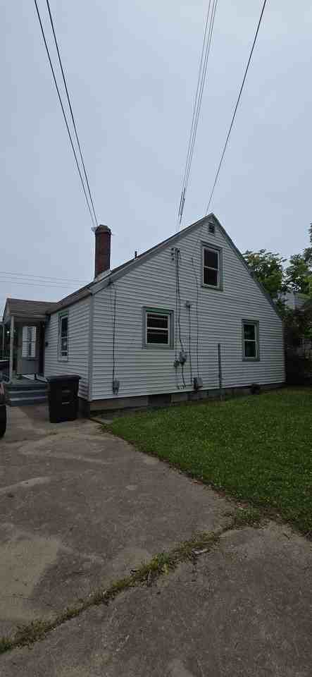 937 Elmhurst Rd - Photo 6 of 14