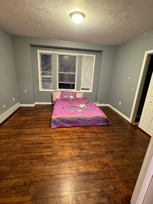 143 Providence St #6 - Photo 4 of 14