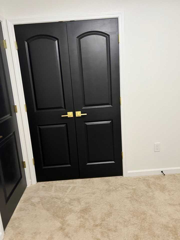 1527 Highland Ave - Photo 4 of 7