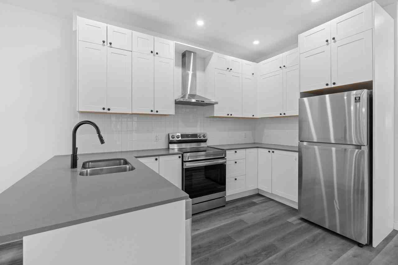 1587 Avenue du Mont-Royal Est - Photo 3 of 10