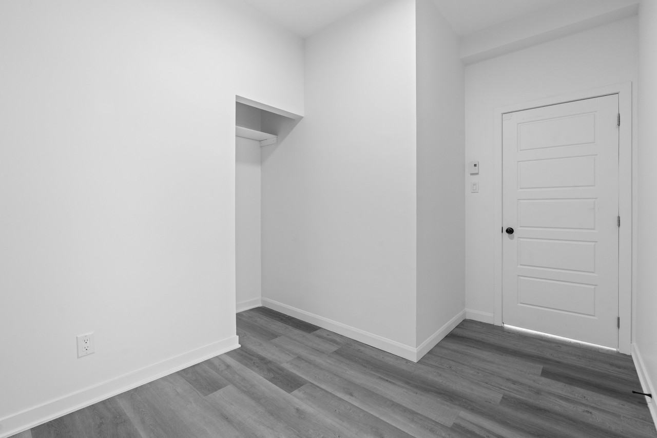 1587 Avenue du Mont-Royal Est - Photo 7 of 10