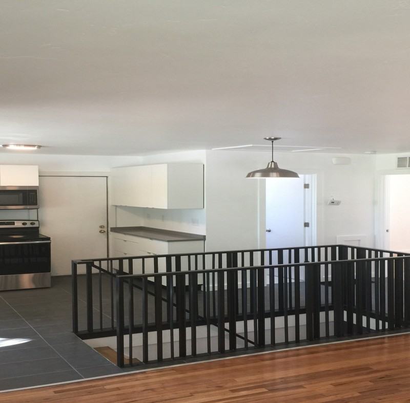 803 E Sherman Ave - Photo 2 of 18