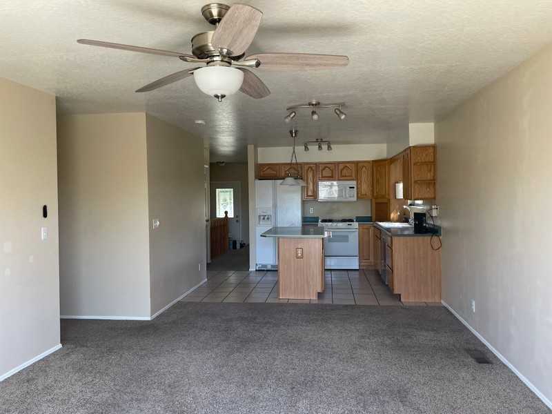 8146 S Angel St - Photo 6 of 18