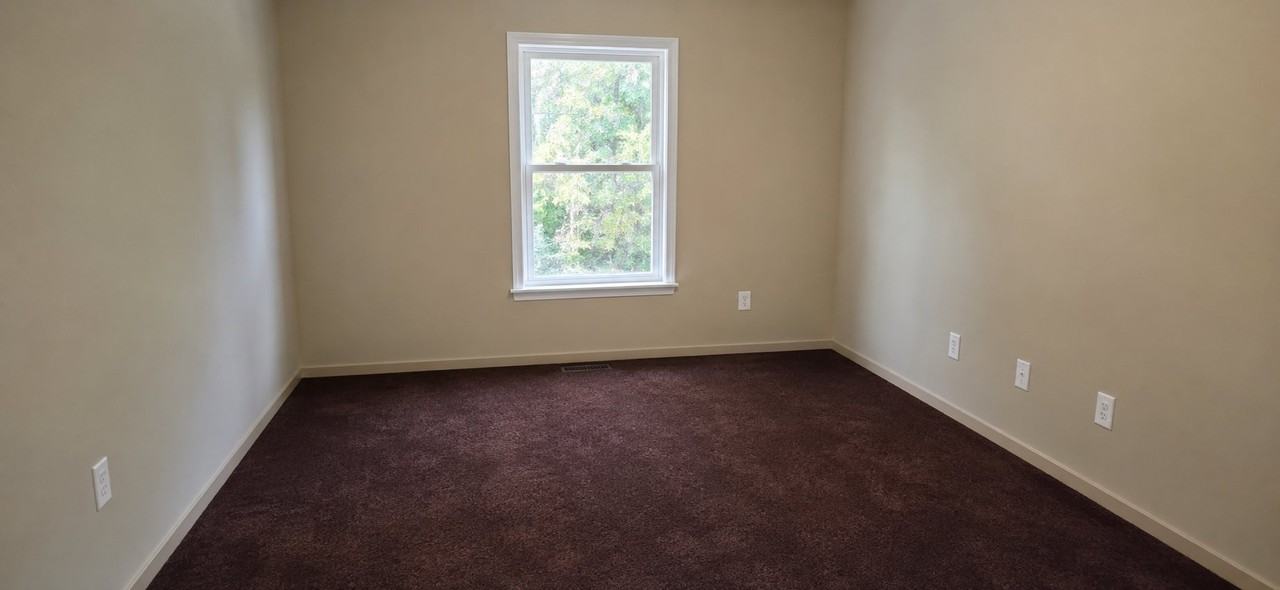 1027 Chichester Ave #B - Photo 7 of 11