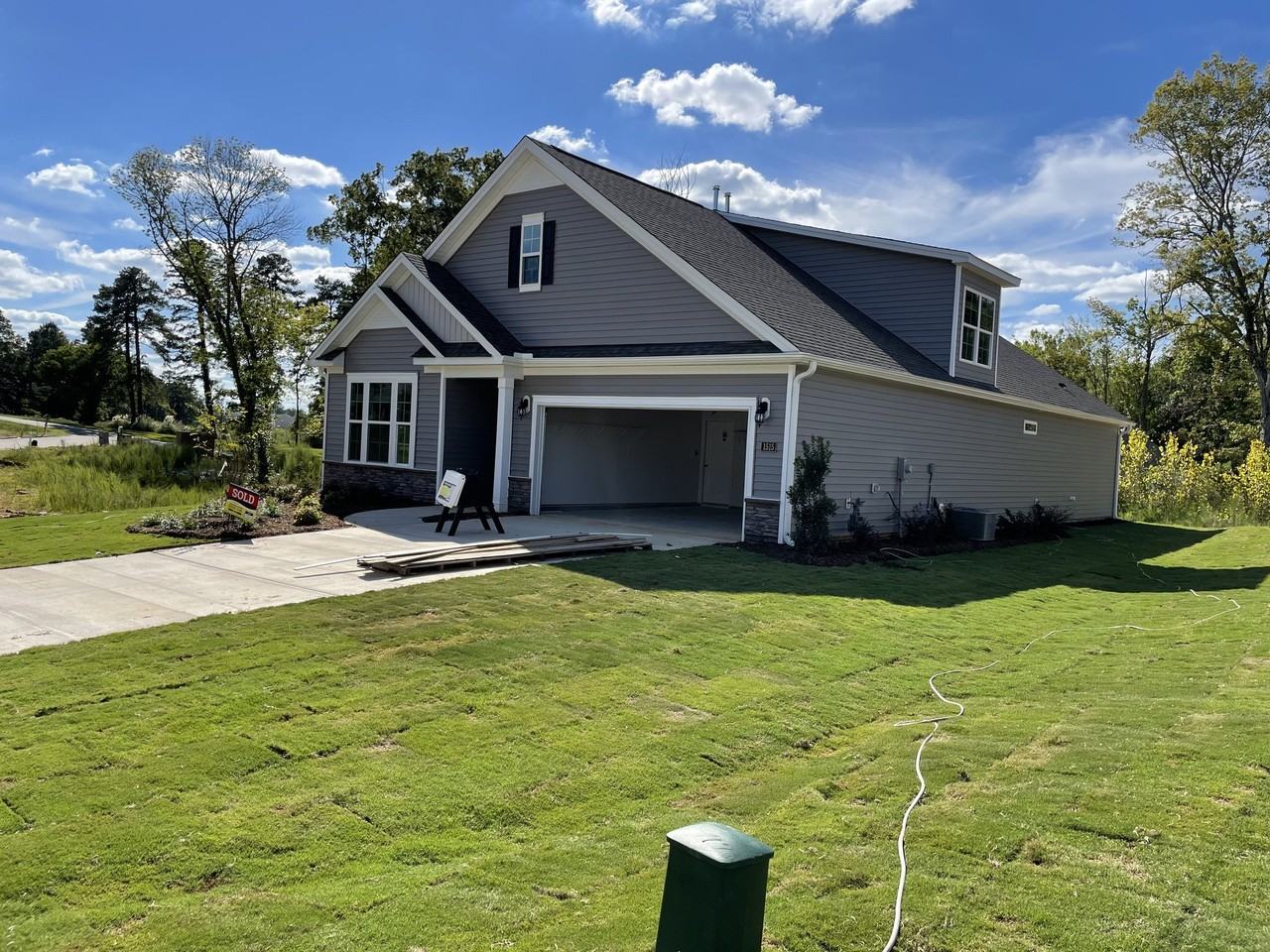 1515 Highfields Rd - Photo 3 of 4