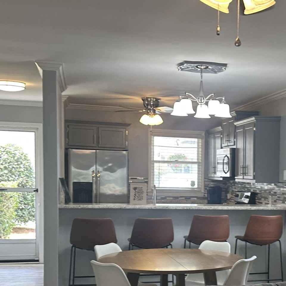 126 Lullwater Dr #B - Photo 4 of 19