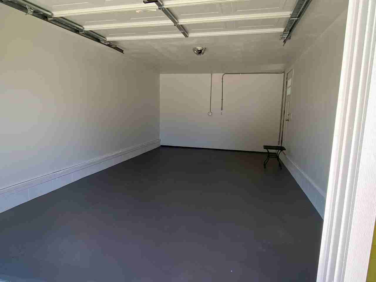 810 Garrison St Ne - Photo 5 of 26