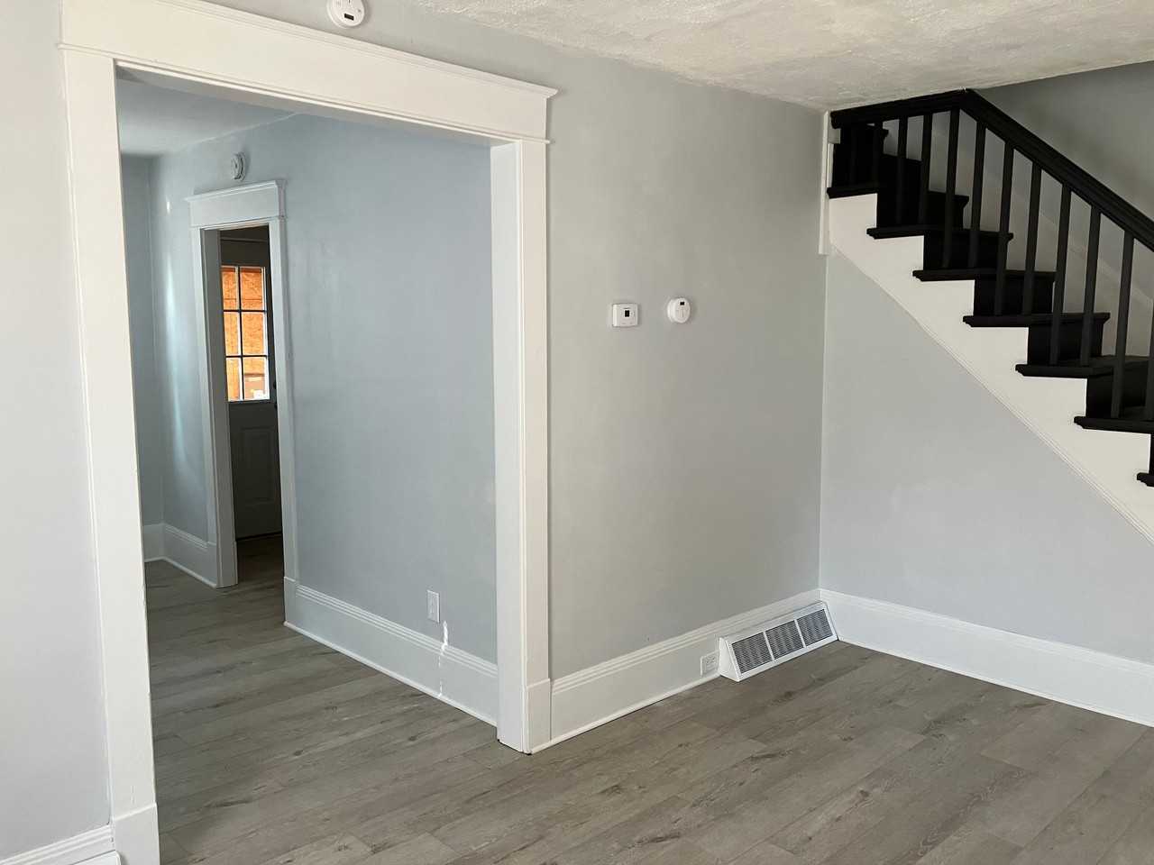 677 E Euclid Ave #677 - Photo 4 of 13