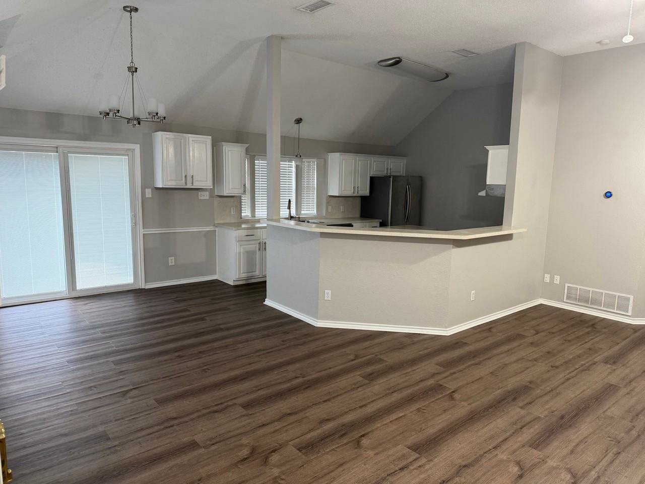 7932 Hill Country Ln - Photo 3 of 9