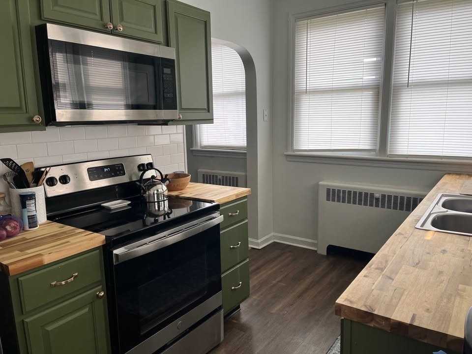 258 Probasco St - Photo 2 of 9