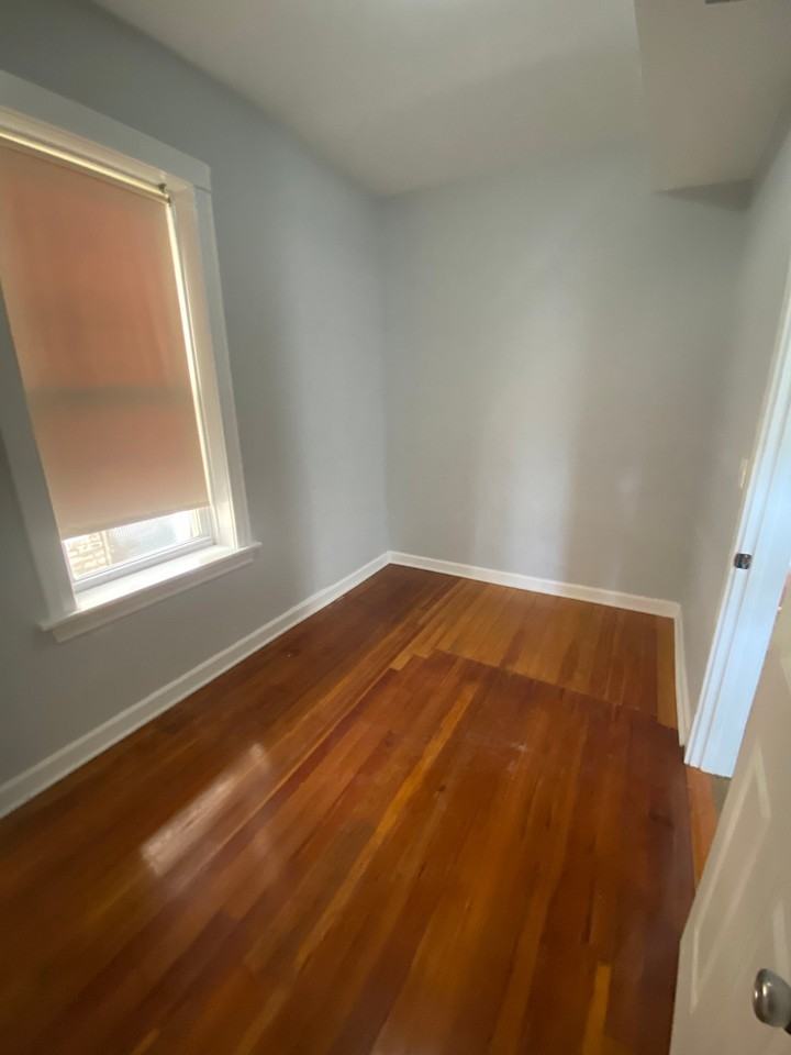 2326 N Sacramento Ave #1 - Photo 7 of 12