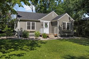 featured image of 1385 Arbor St