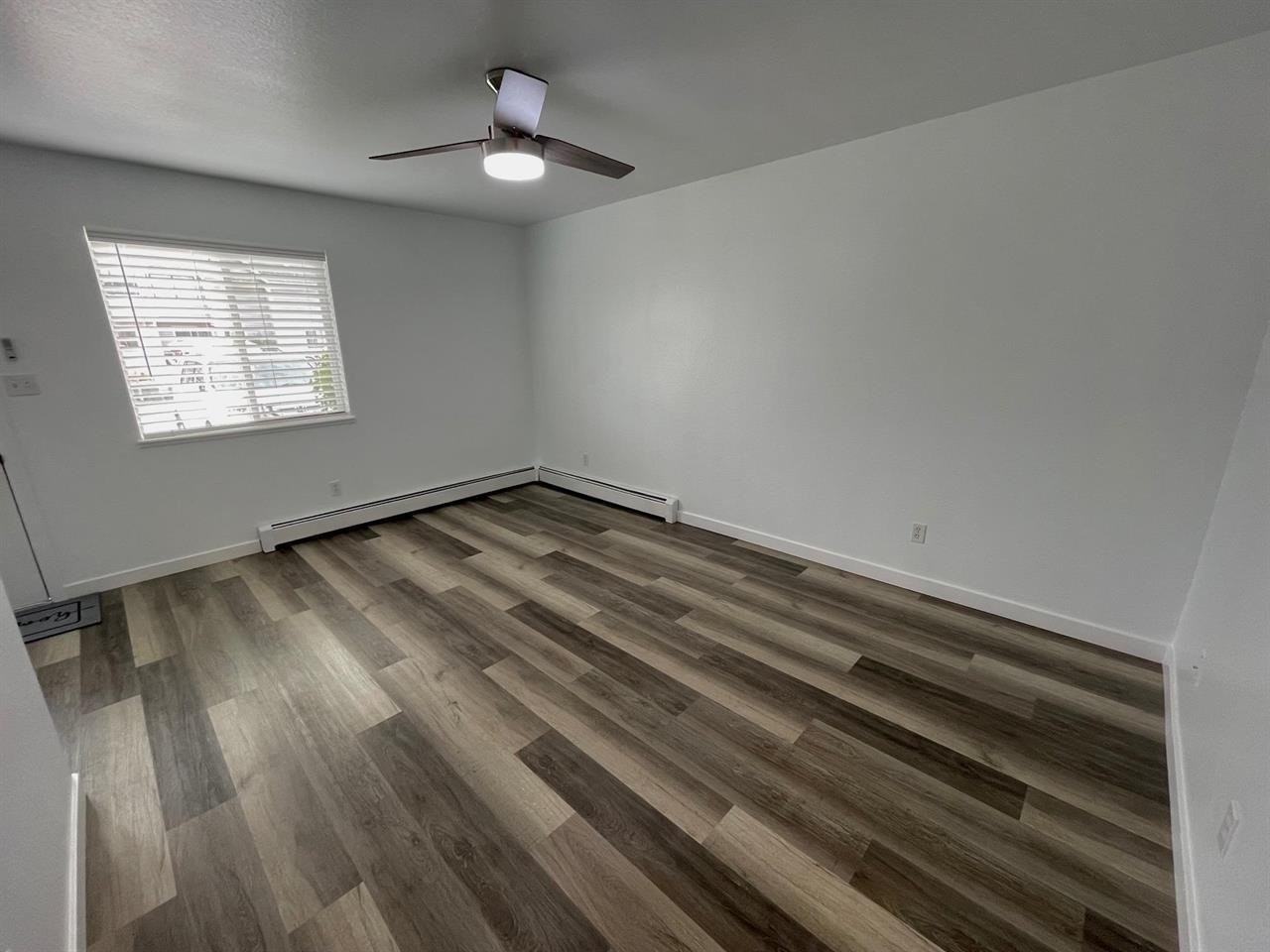 254 Beacon Ct #5 - Photo 5 of 19