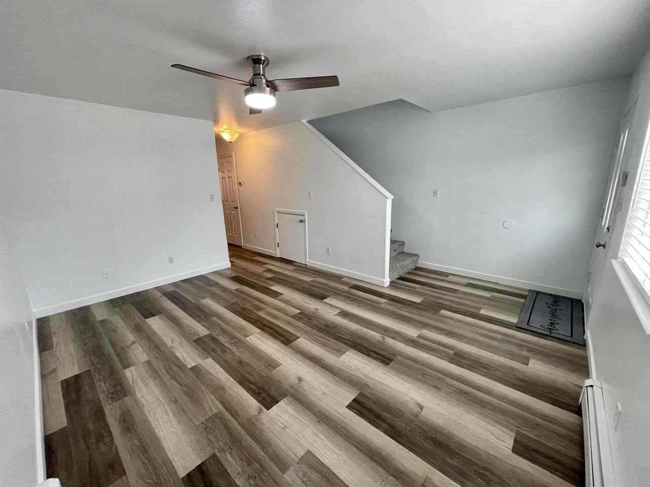 254 Beacon Ct #5 - Photo 6 of 19