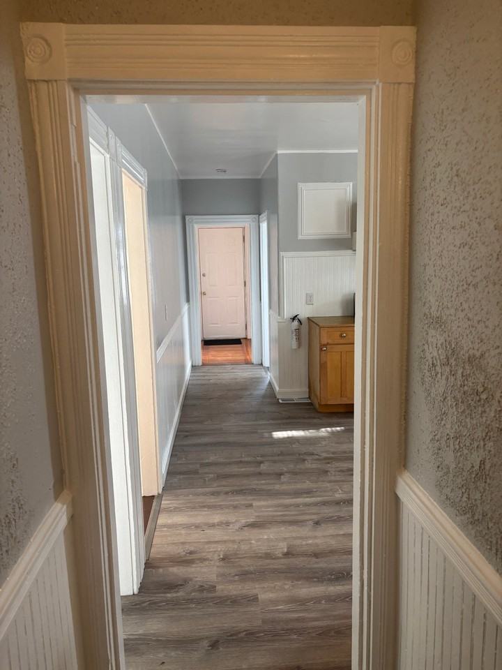 112 Pomona Ave #1 - Photo 3 of 10