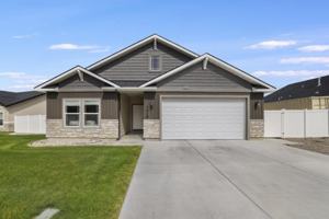 featured image of 1419 Blue Grouse Way