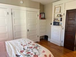 featured image of 15 12th Ave Nw #3