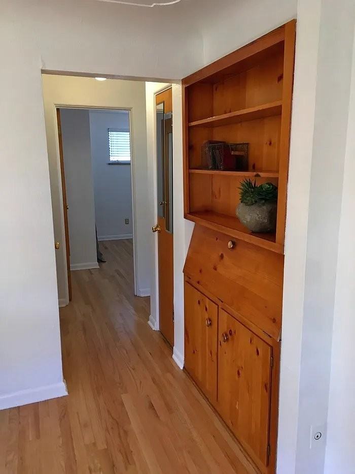 2043 Meade St - Photo 6 of 12