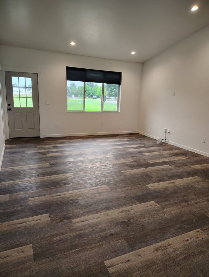 1524 Trumble Creek Rd #1 - Photo 3 of 12