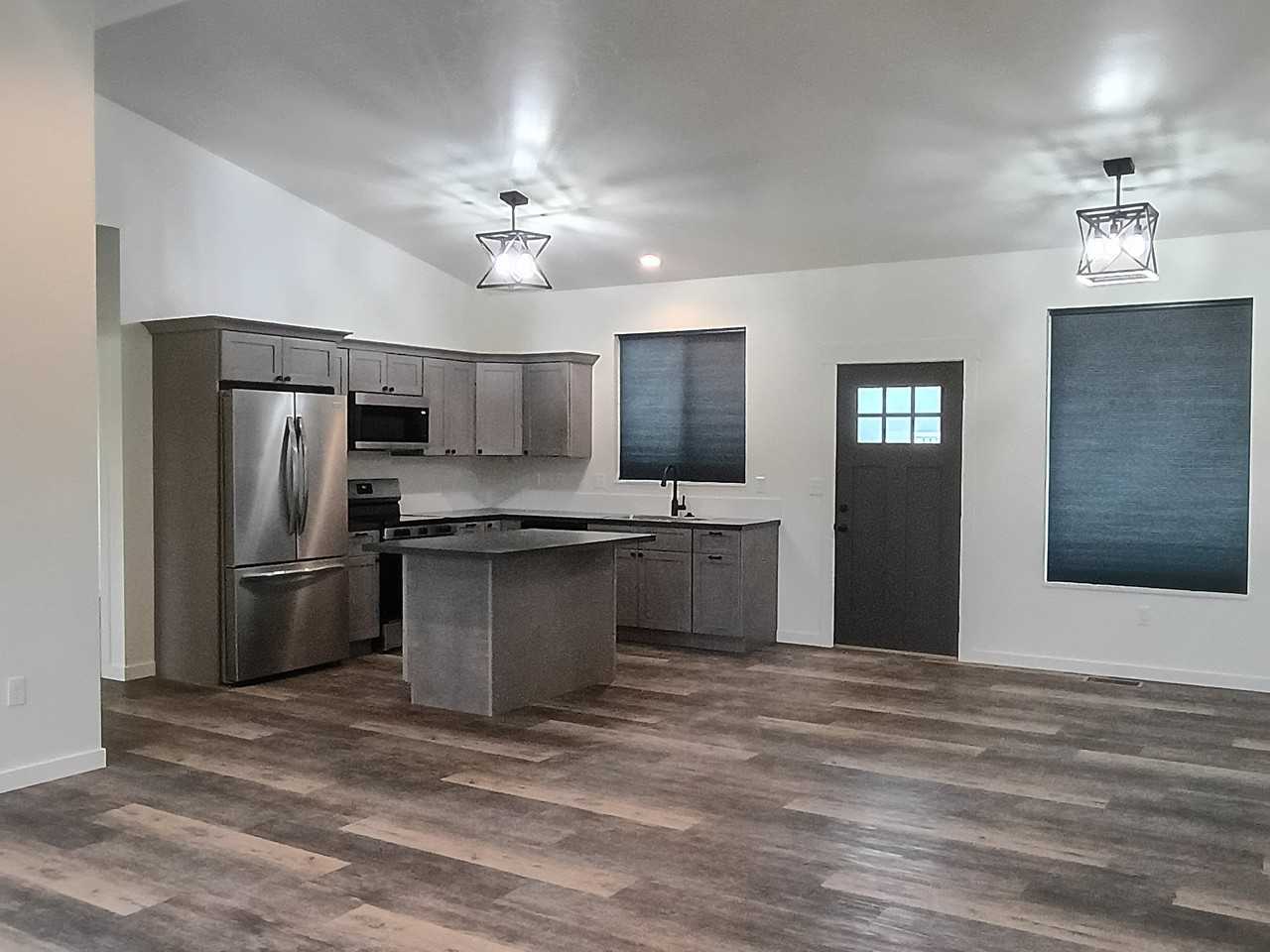 1524 Trumble Creek Rd #1 - Photo 4 of 12