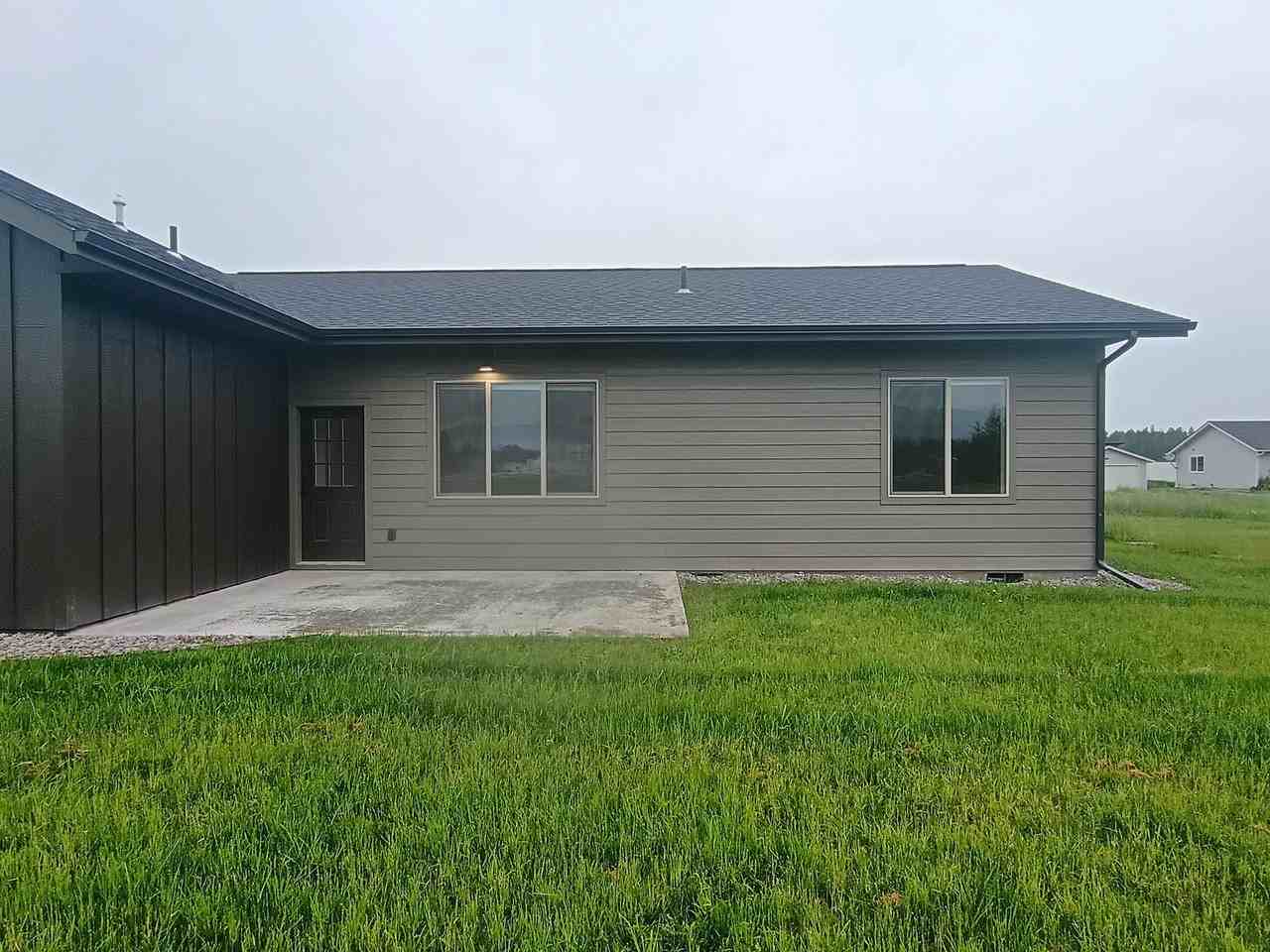 1524 Trumble Creek Rd #2 - Photo 3 of 11