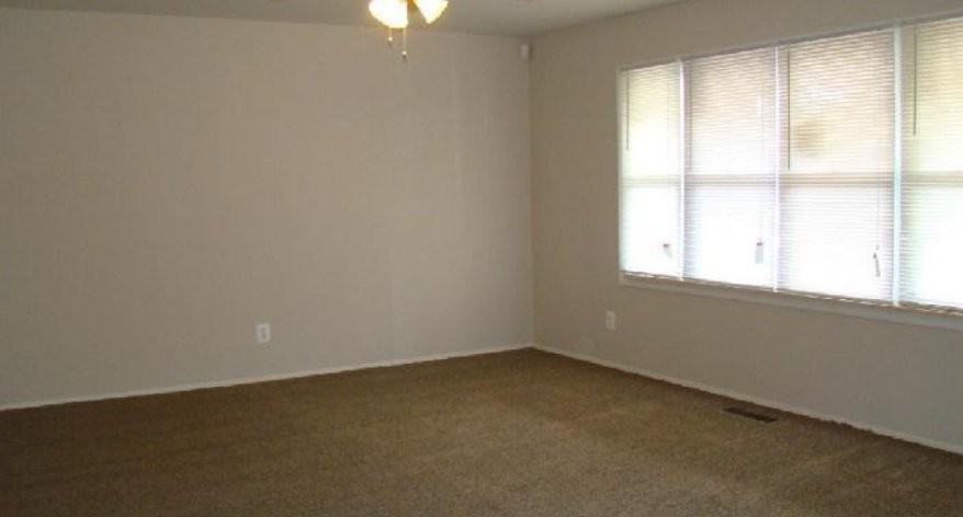 12 Ember Ln - Photo 4 of 6