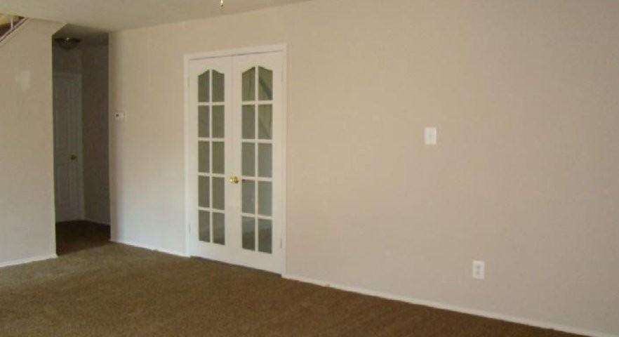 12 Ember Ln - Photo 5 of 6