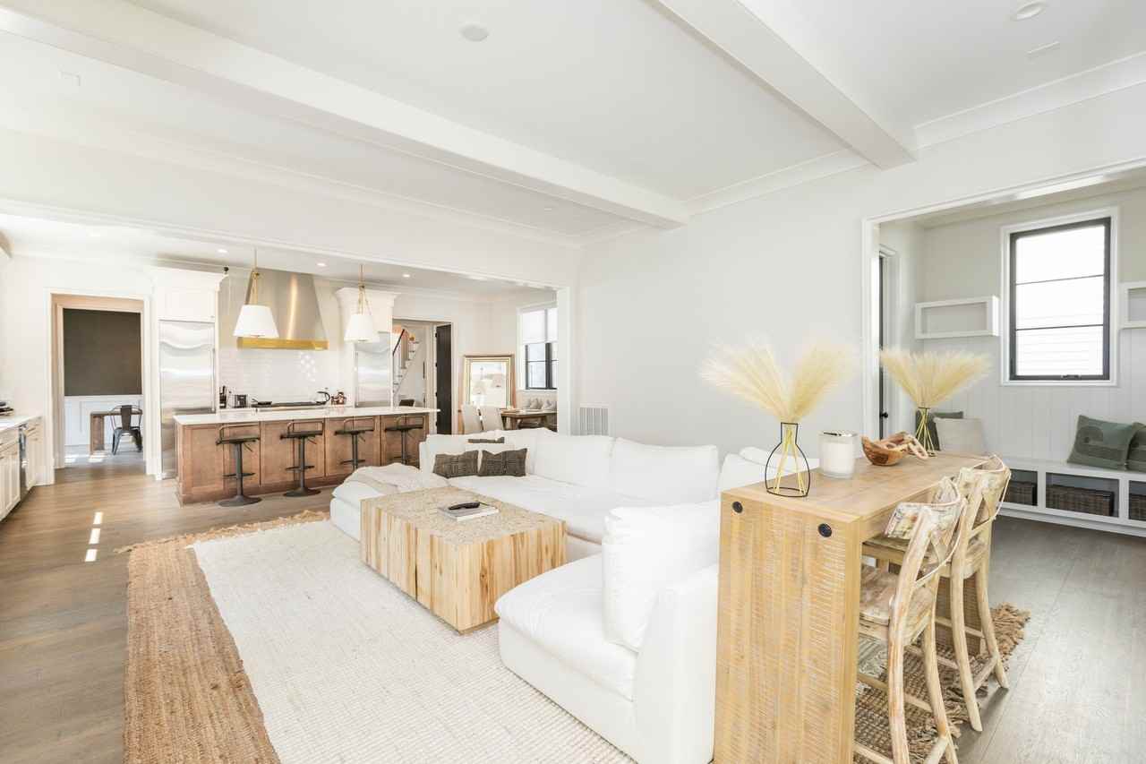 500 Mcalway Rd - Photo 7 of 16