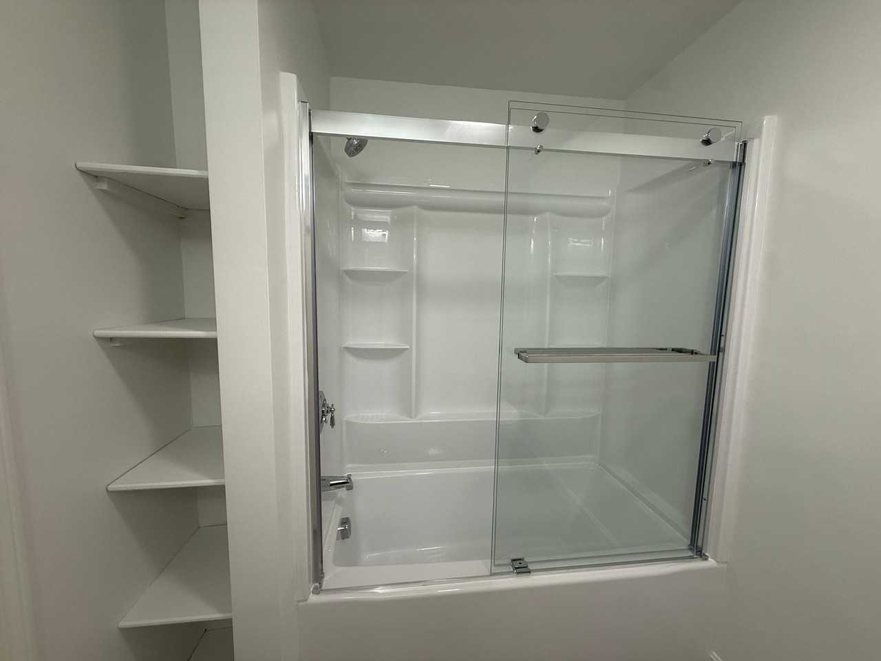 105 Beaconsfield Rd - Photo 4 of 18