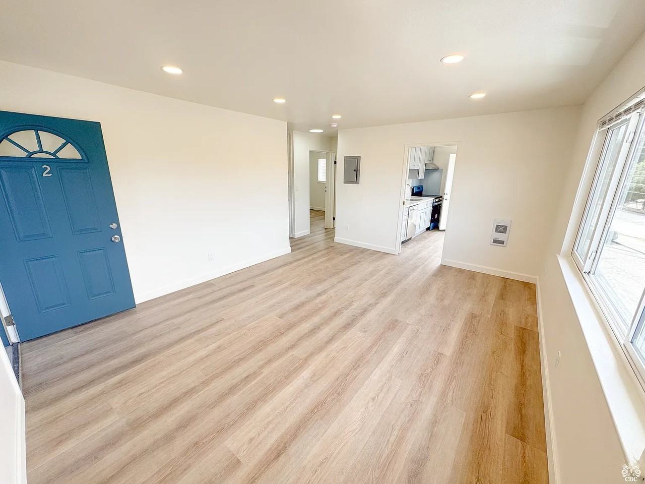 4802 Daisy St #2 - Photo 6 of 20