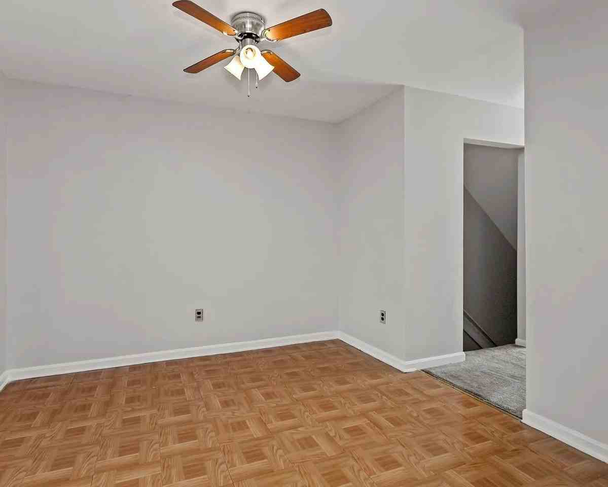 1902 Curtis Ct Se - Photo 7 of 20
