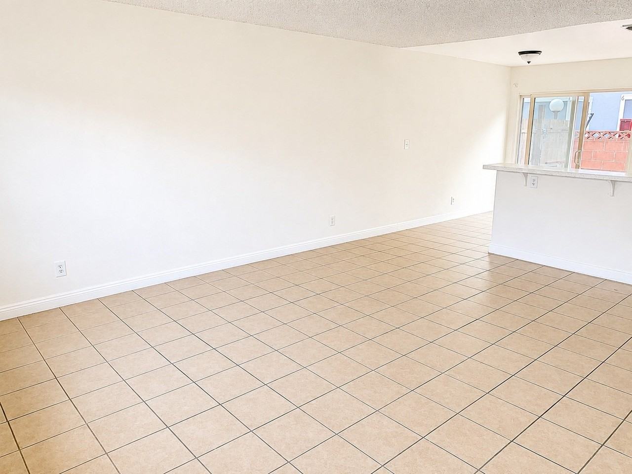 3411 W Orange Ave #1 - Photo 3 of 20