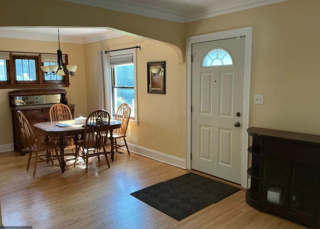 1762 Edgerton St - Photo 2 of 15