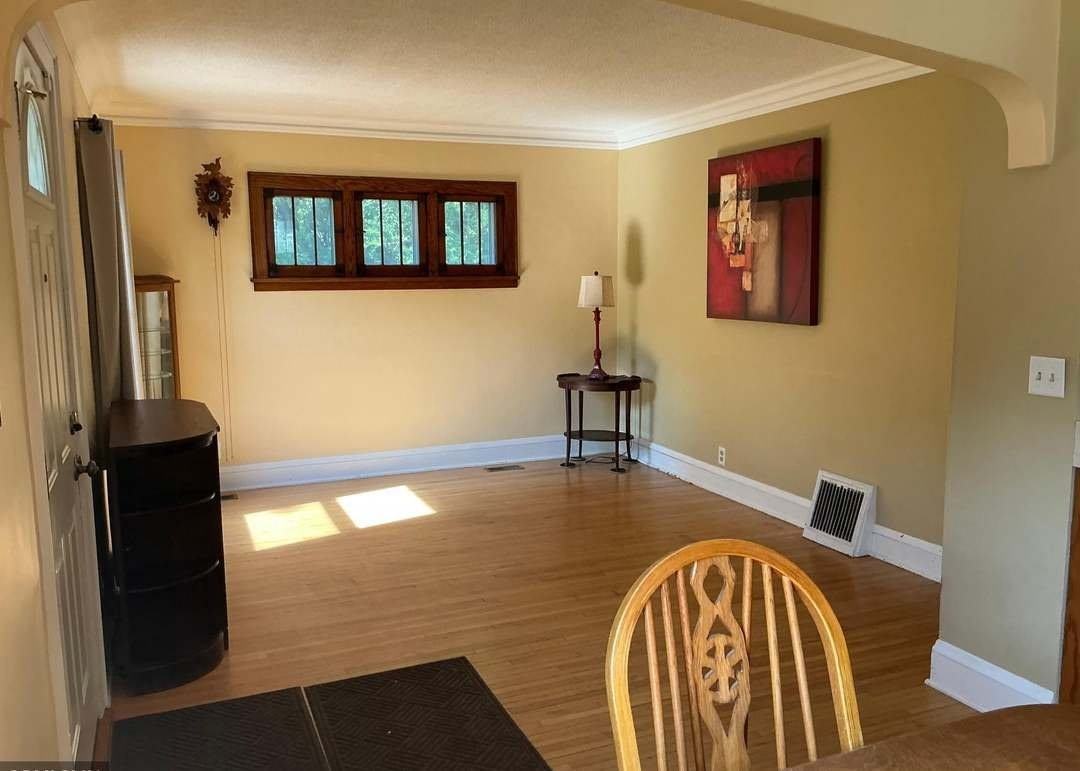 1762 Edgerton St - Photo 3 of 15
