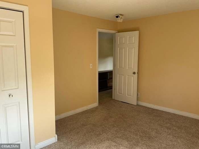 1762 Edgerton St - Photo 6 of 15
