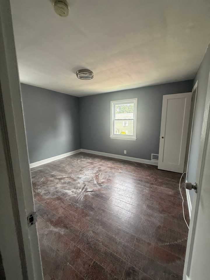 28 7th Ave #2 - Photo 7 of 9