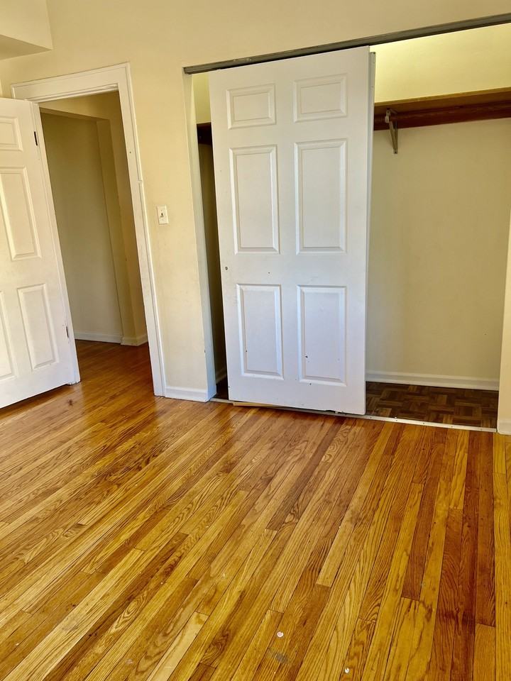 5026 W Carmen Ave #2 - Photo 3 of 13