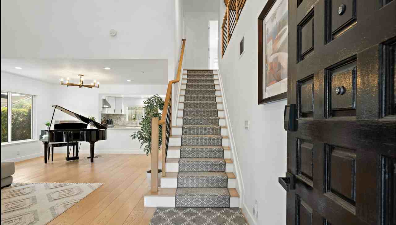 22041 Jonesport Ln - Photo 3 of 20