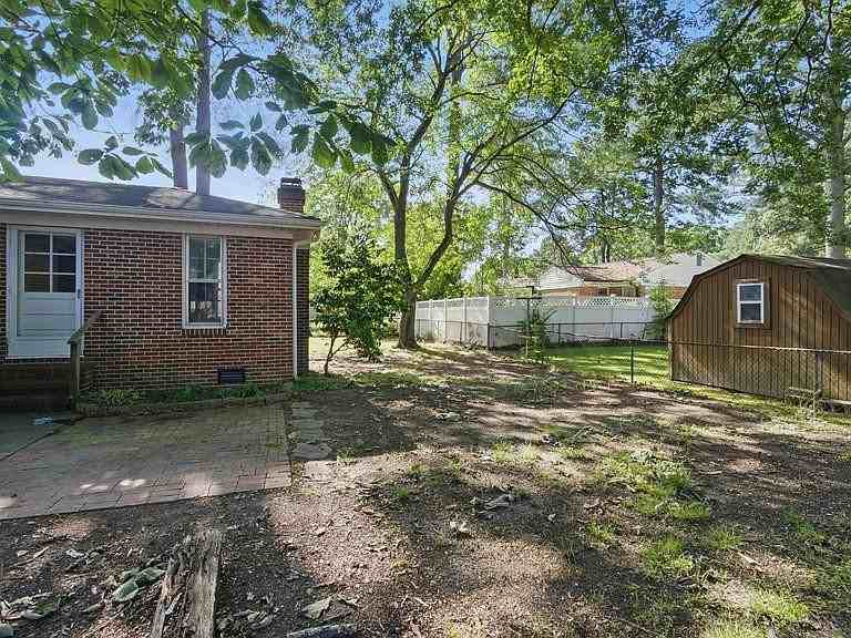 4105 Clintwood Ln - Photo 2 of 13