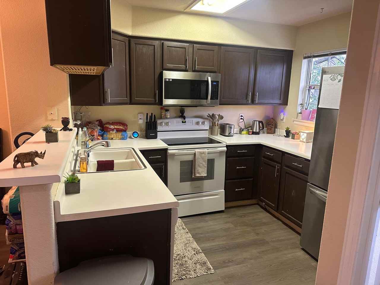 12020 E Hoye Dr - Photo 4 of 8