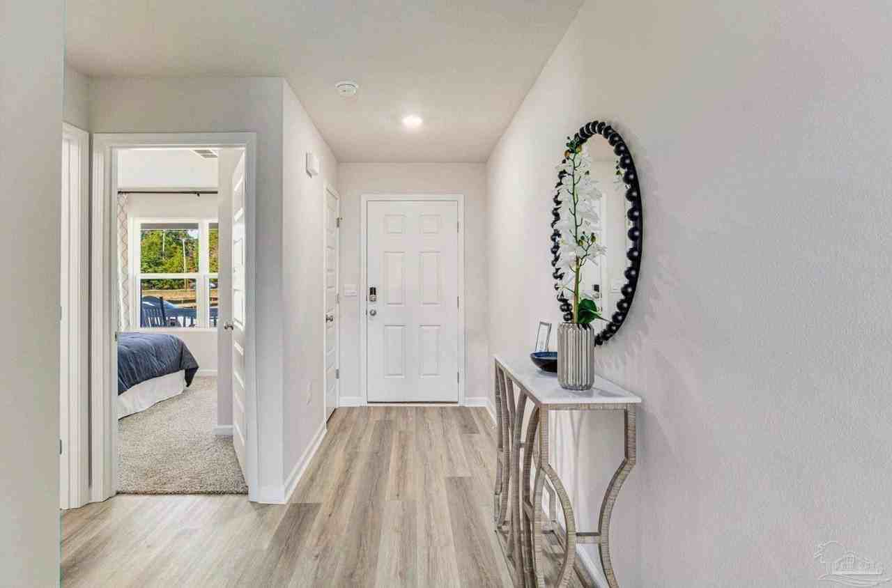 2107 Sandhill St - Photo 2 of 12