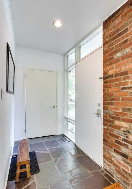 2401 Elba Ct - Photo 5 of 17