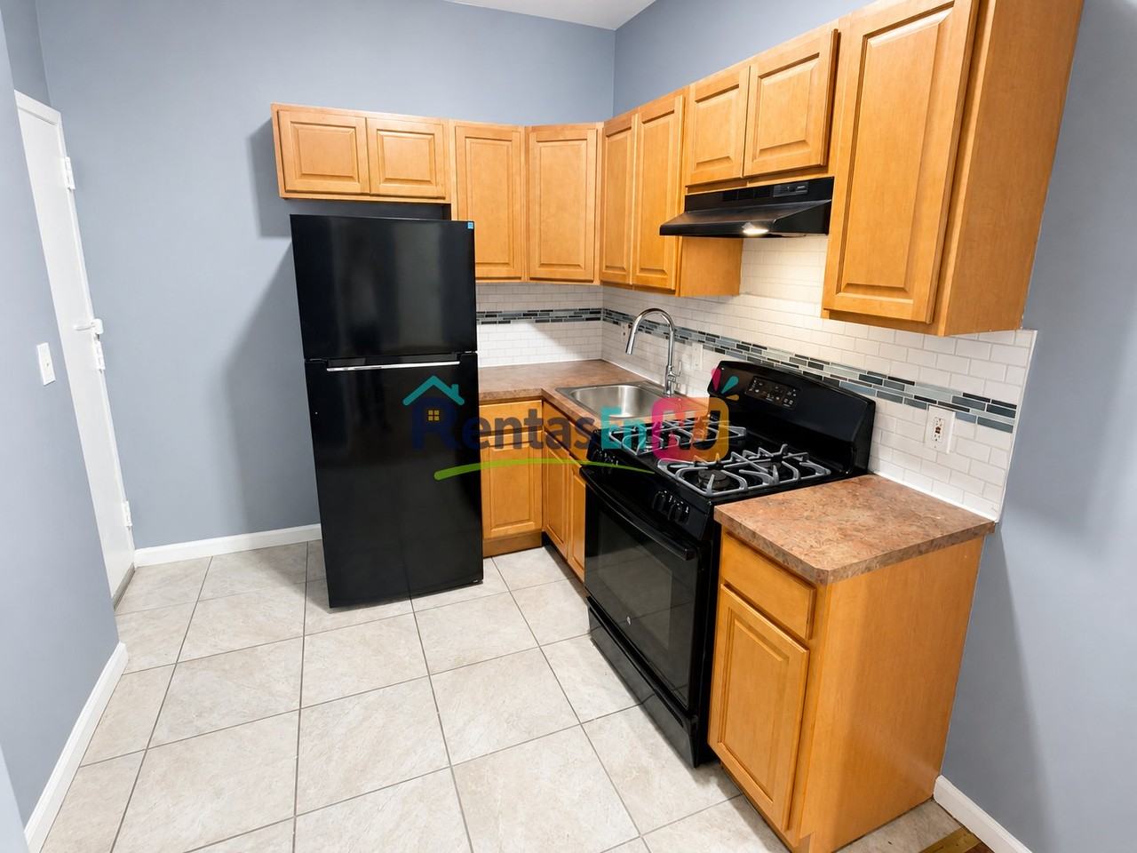 49 Brookdale Ave #1F - Photo 3 of 6