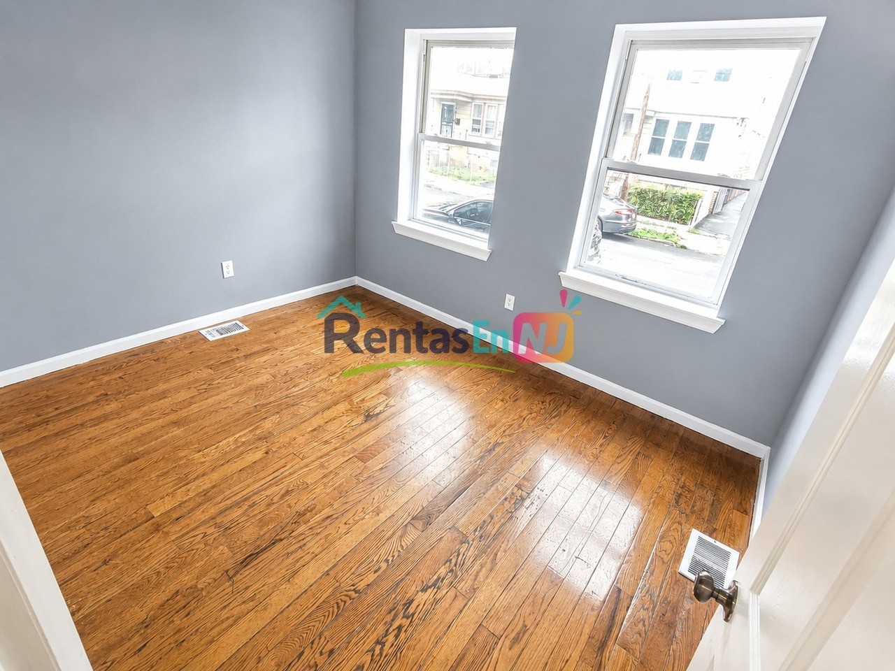 49 Brookdale Ave #1F - Photo 6 of 6