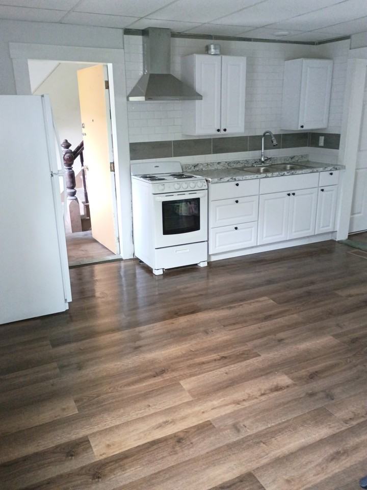 825 N Main St #1 - Photo 2 of 6