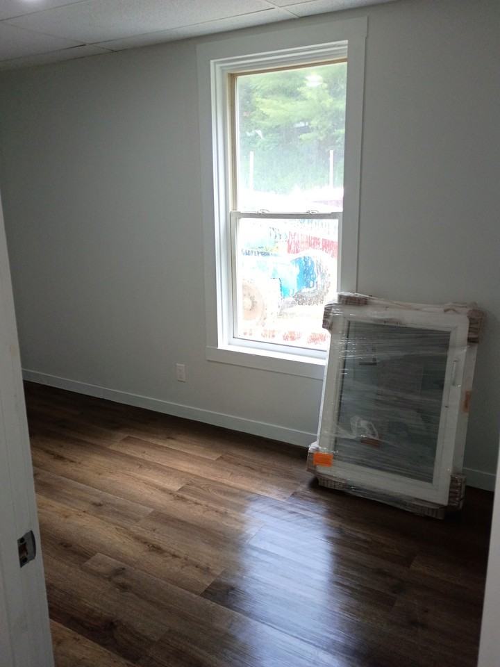 825 N Main St #1 - Photo 4 of 6