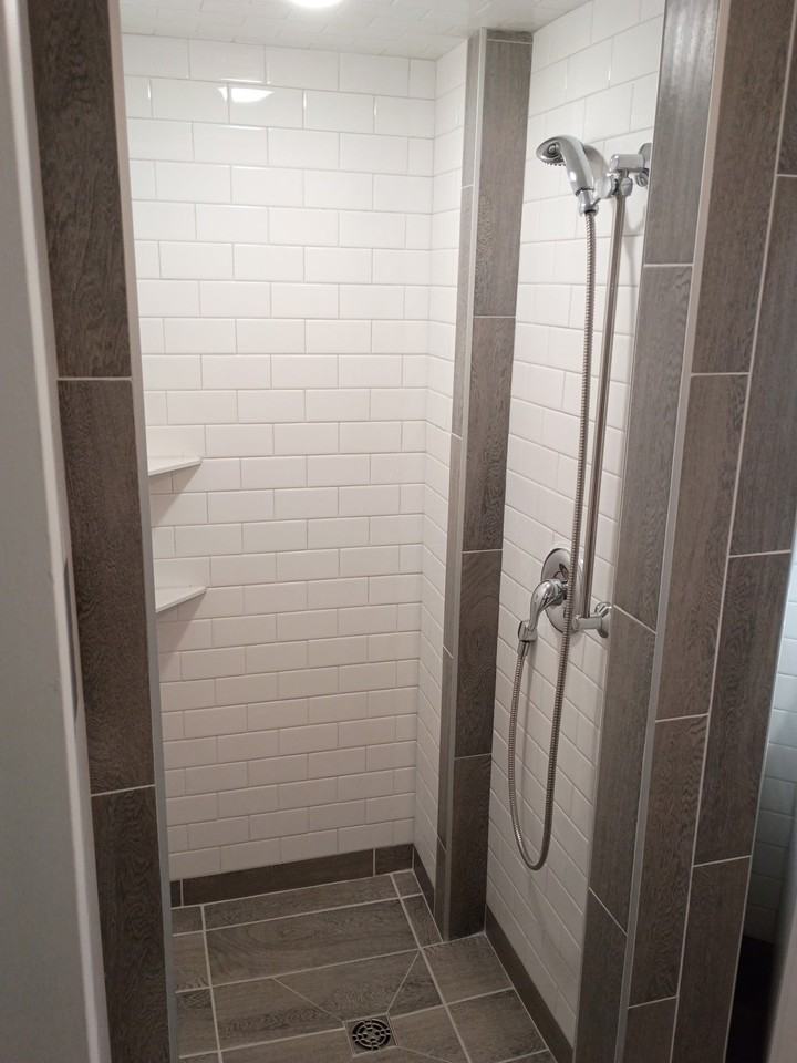 825 N Main St #1 - Photo 5 of 6