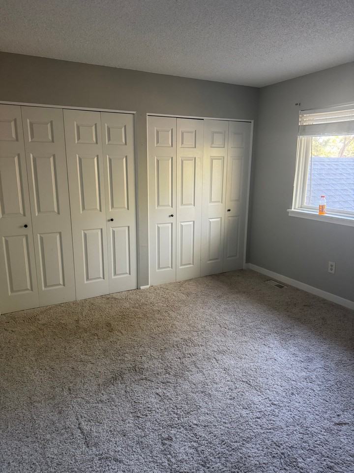 1703 Pindar Cir - Photo 4 of 5